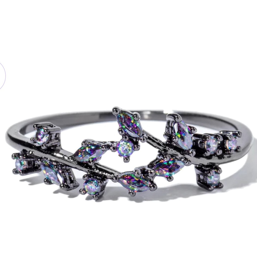 Black Gold Unique Ring